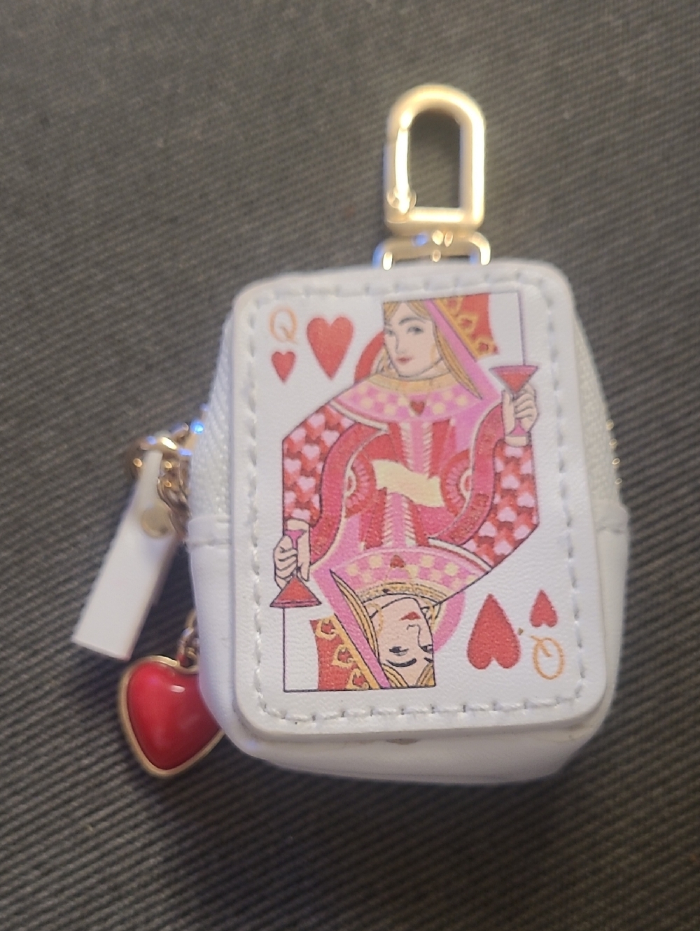 White Queen of Hearts Card Zip Key & Card Holder